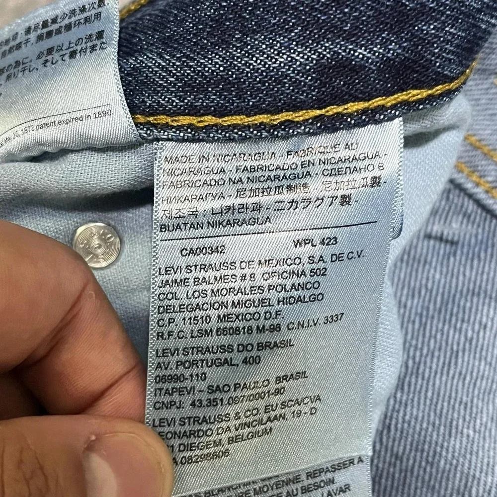 NWT Levi's 550 Jeans Relaxed Fit Mens 38x30 Blue Denim